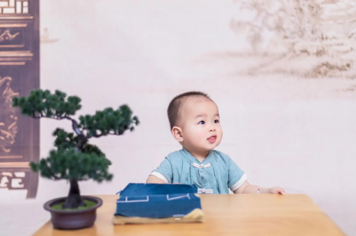 晋中宝宝被跳蚤咬了